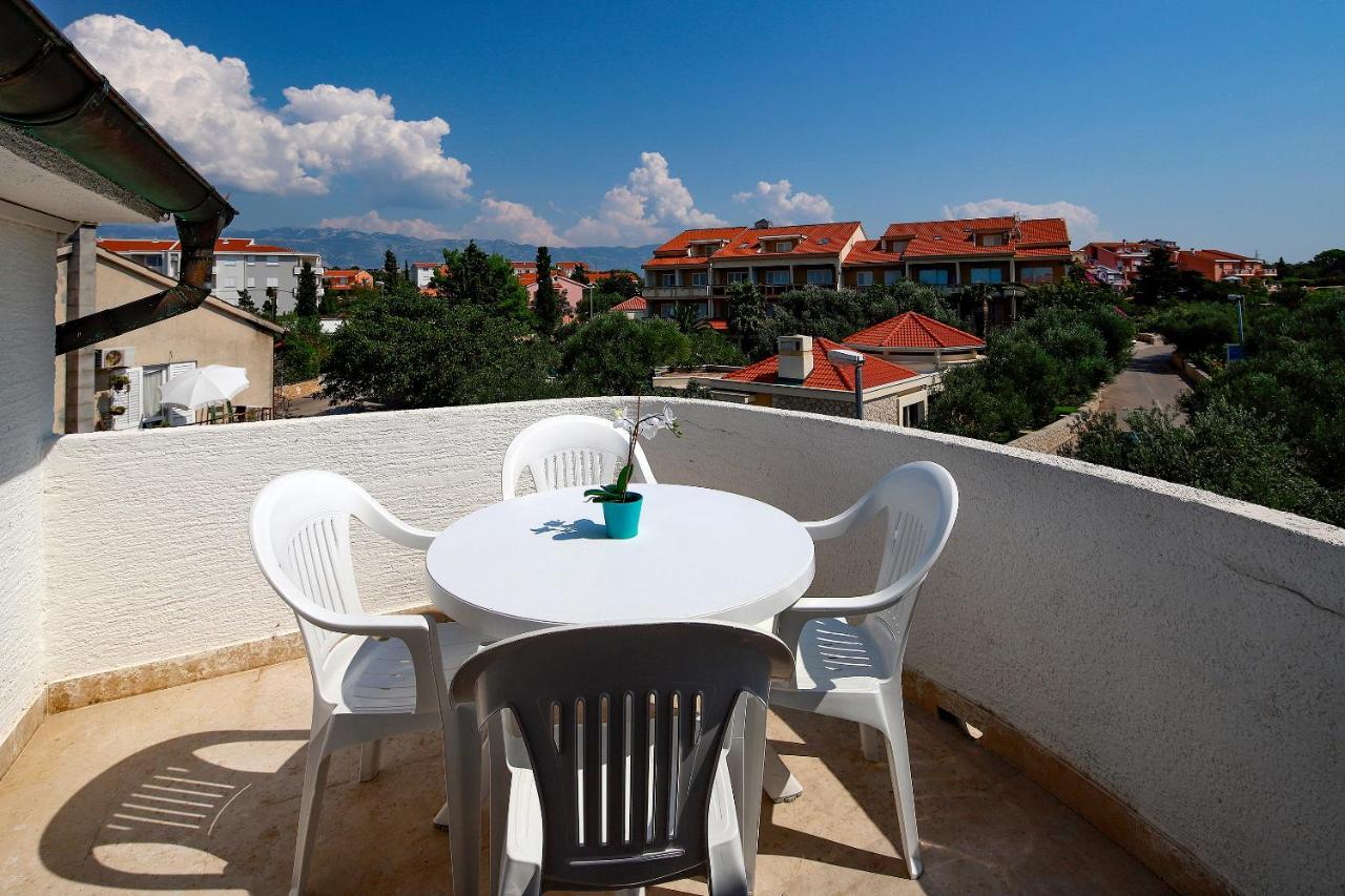 City Pool Apartments Novalja Exterior foto